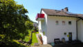 Hauseingang / Sicht auf Balkon 2 im DG