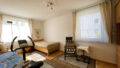 Schlaf-/Arbeitszimmer 1