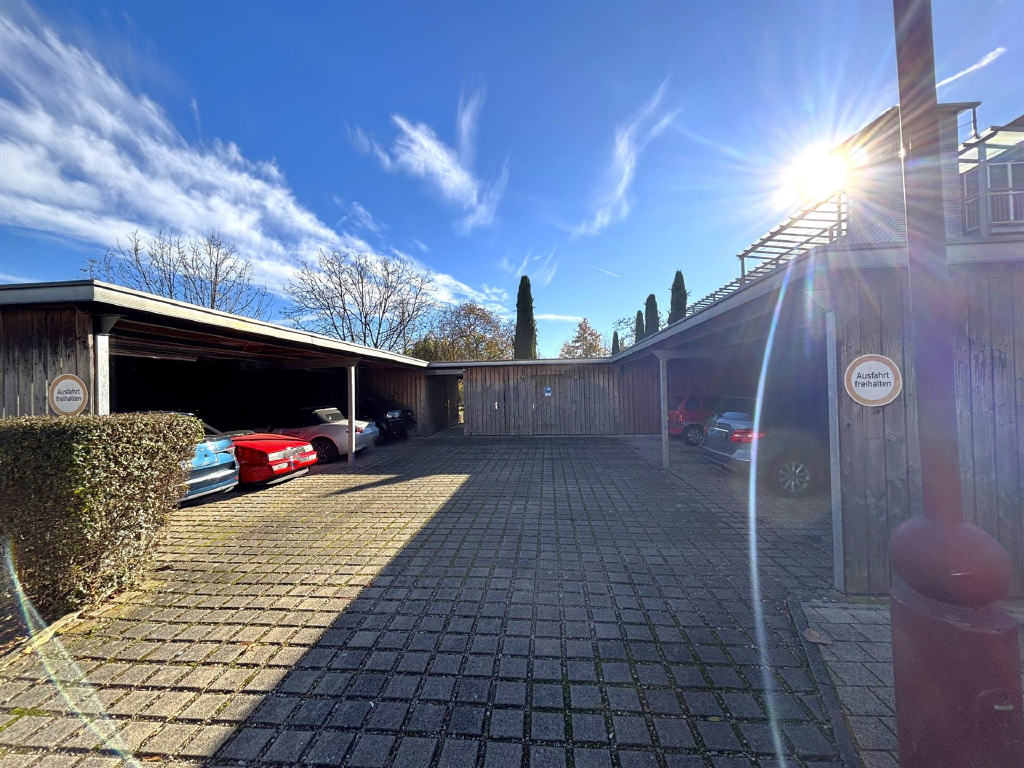 Carport-Stellplatz