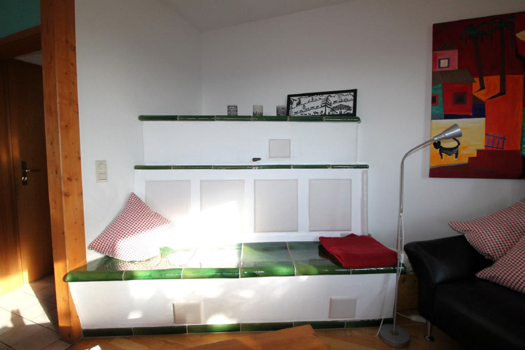 Hofeinfahrt / Carport / Hauseingang