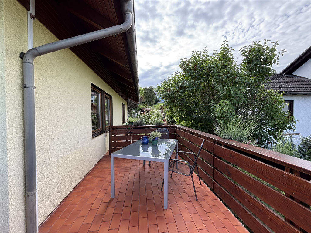 EG: Eck-Balkon