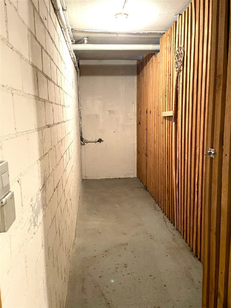 Badezimmer mit Waschmaschinenanschluss