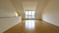DG: Studio mit Zugang zum Balkon/Dachterrasse