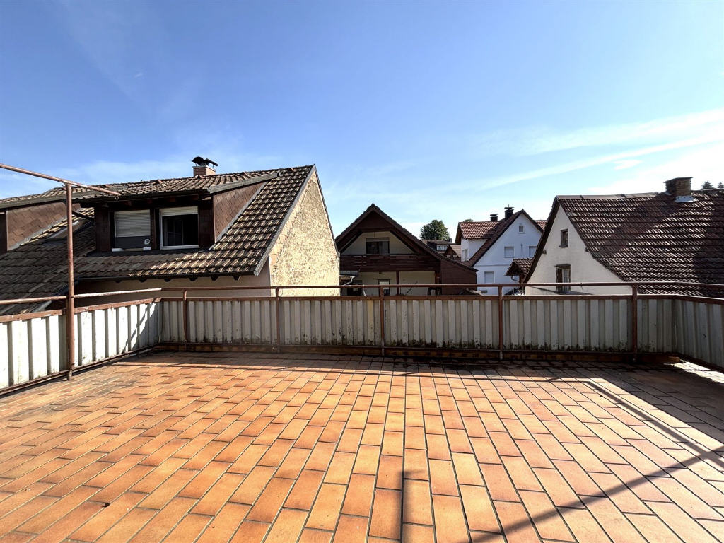 2. OG: Große Dachterrasse