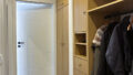 Flur mit Einbauschrank