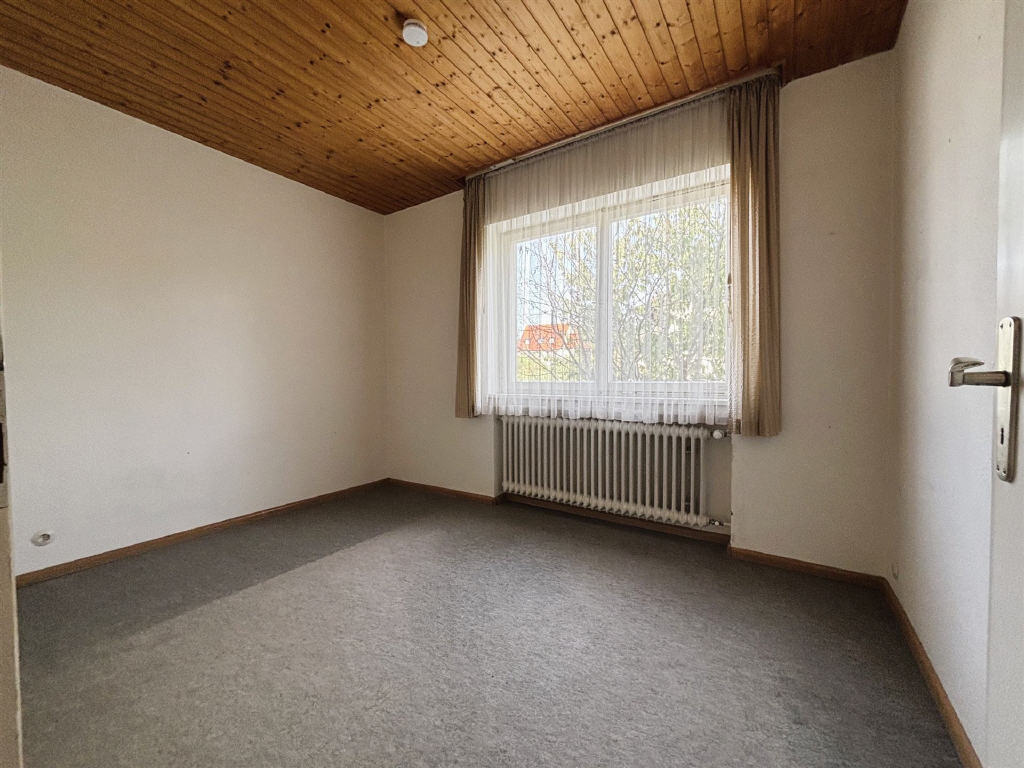 OG: Schlaf-/Arbeitszimmer 3